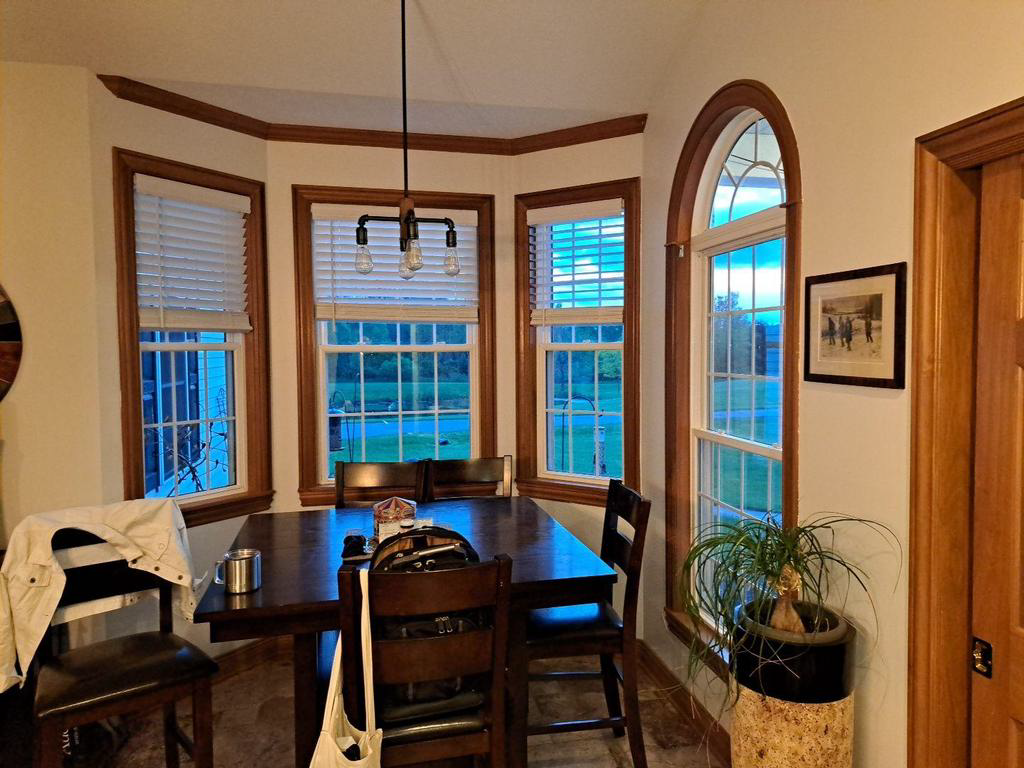 before-dining-room-window-replacement-holt-mi.webp